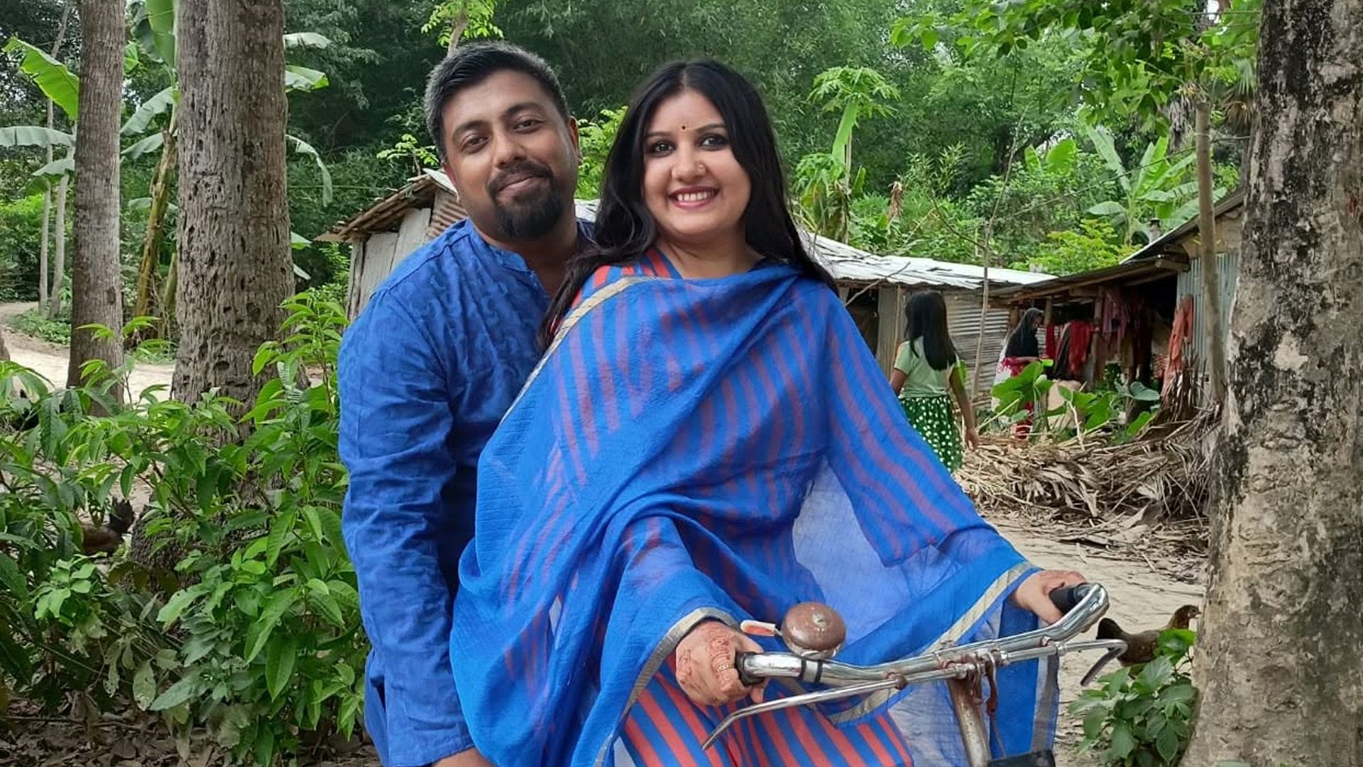 স্ত্রীর প্রশংসা দিবস: একটু প্রশংসা, একটু কৃতজ্ঞতা